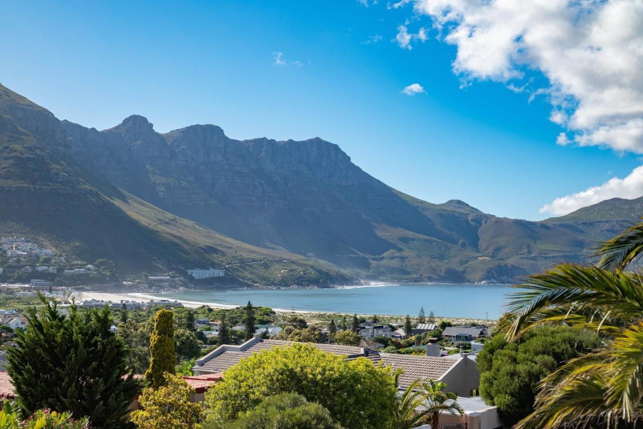 Hout & About Guest House Hout Bay Exteriör bild
